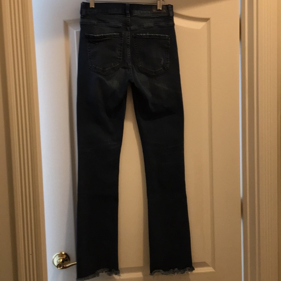 Express High Rise Stretch Plus Barely Boot Jeans - Picture 5 of 8